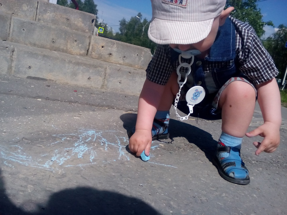 Детский рисунок - Мечты о море
