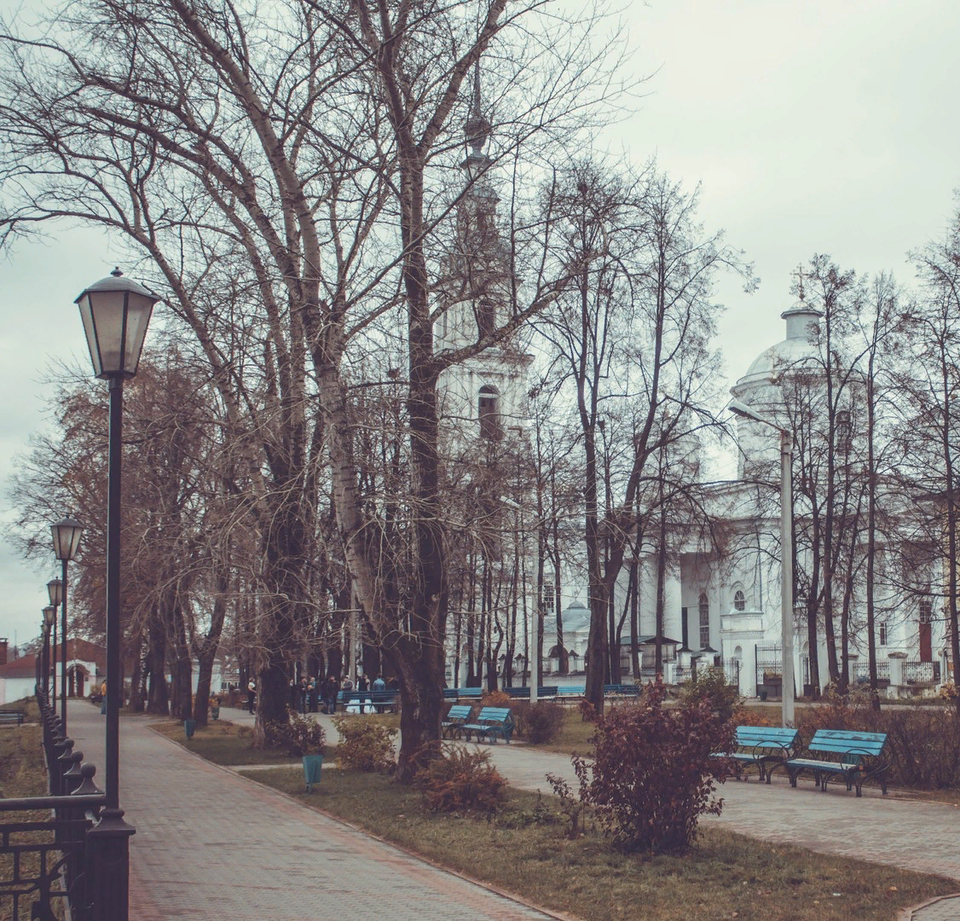 Детский рисунок - Поздняя осень
